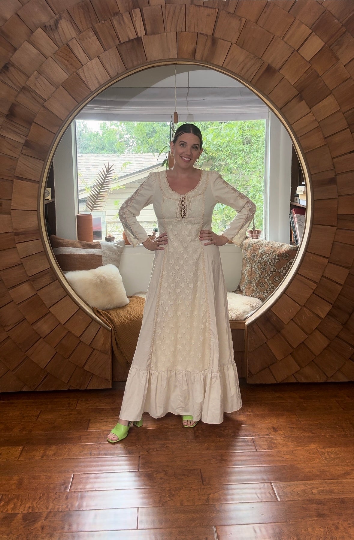 70s wedding dress Howdy Vintage 70s wedding dress Howdy Vintage